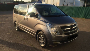 Hyundai H-1