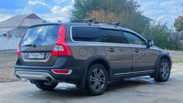 Volvo XC70