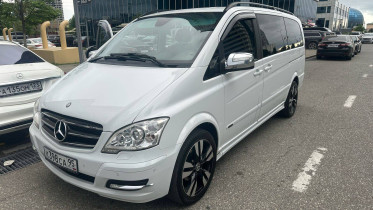 Mercedes-Benz Viano
