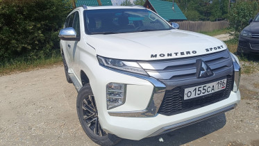 Mitsubishi Montero Sport