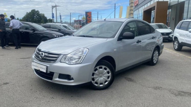 Nissan Almera